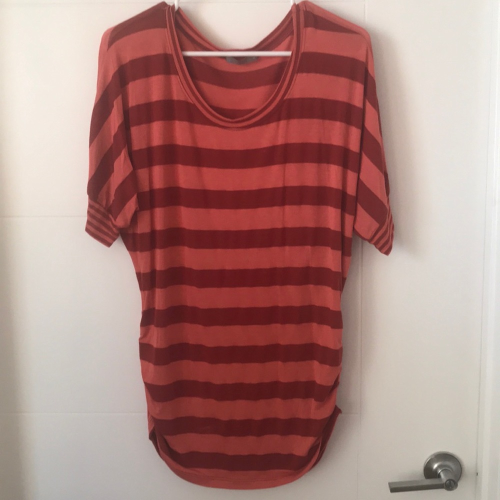 NWOT XL Orange/Red short sleeve round neck blouse